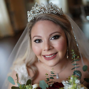 Meet your Posher, Cassandra